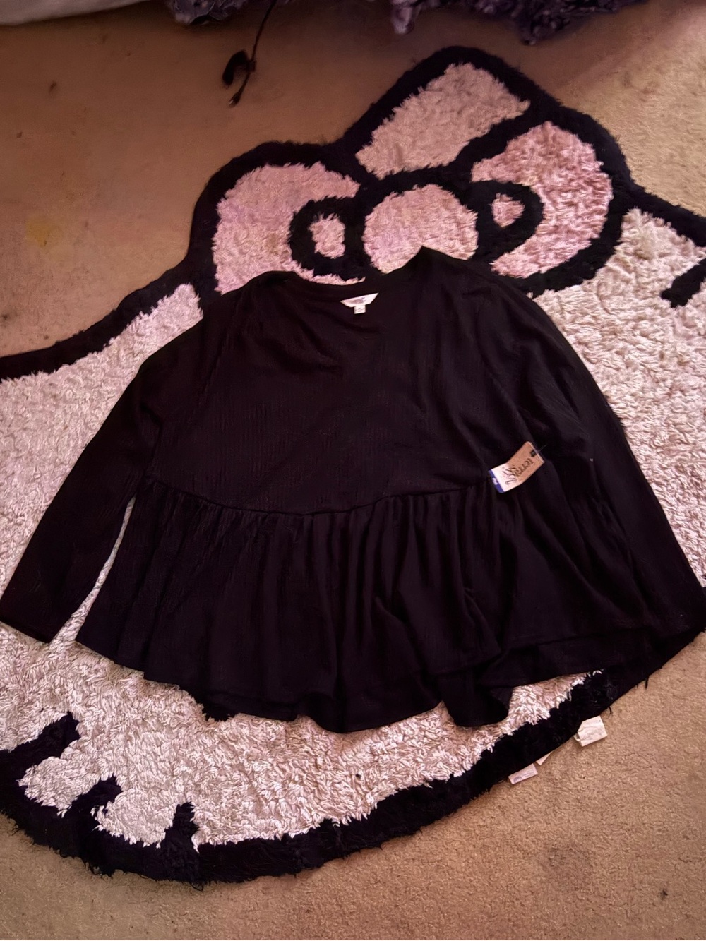 Girls' Black Long-Sleeve ruffled sweater Top